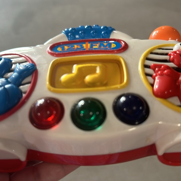 Mattel 1999 Sesame Street Elmo Cookie Monster 123 FM Musical Radio - Picture 3 of 5